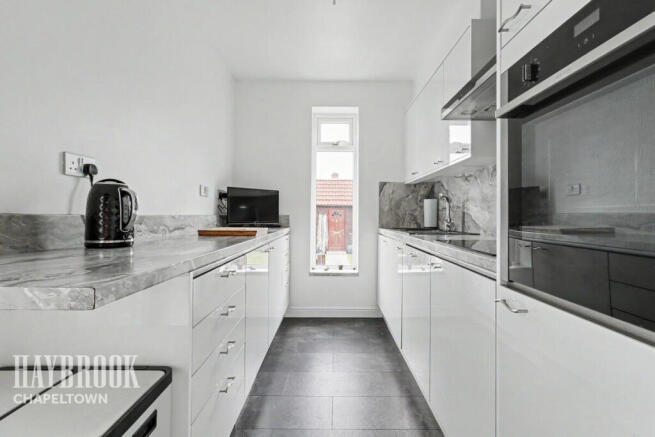 3 bed Semi-Detached for sale Image 4