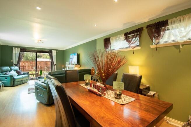 Living/Dining Room