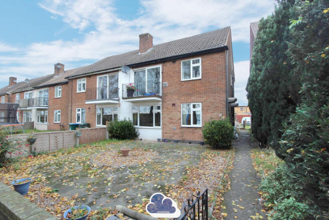 2-bed flat on Selsey Close, Coventry, £125,000