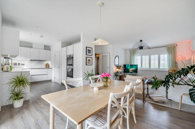 1428729-24-69c160...