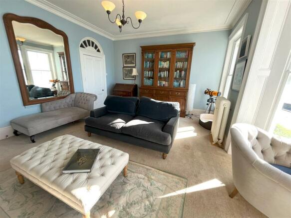 Sitting Room 1-2.jpg
