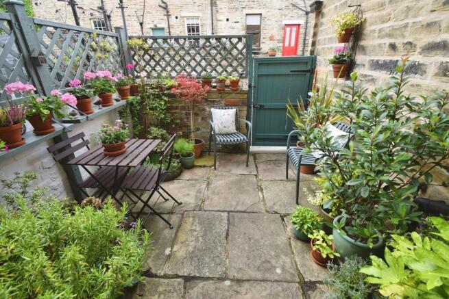 2 bed End of Terrace for sale Image 9