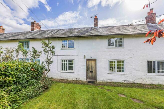19 Burntash Cottages, Steep Marsh, Petersfield-Sma
