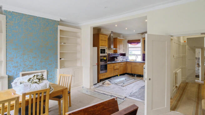 First Floor Flat, 28 Third Avenue, Acton, London, W3 7RT