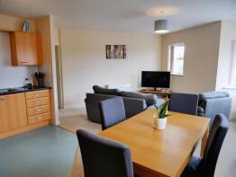 5, Buzzard Road, Calne SN11 9SA