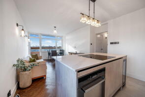 23, Percy House, Pringle Gardens, London SW16 1SQ