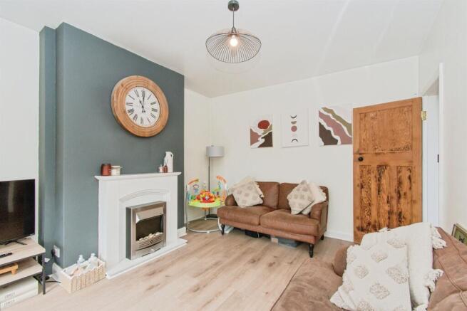 3 bed Detached for sale Image 5