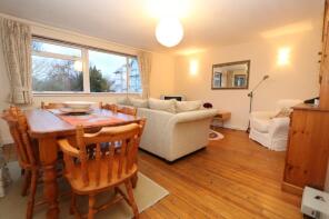 5, Downs View Lodge, Oak Hill Road, Surbiton KT6 6EG