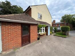 80, Upper Hale Road, Farnham GU9 0PB