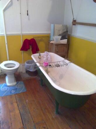 Photo 3