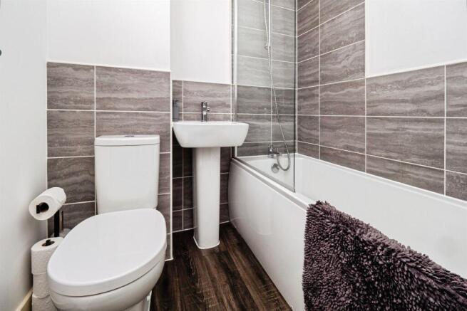 2 bed Terraced for sale Image 12