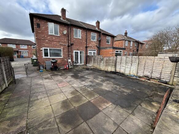 82 Forbes Road Garden 2.jpeg