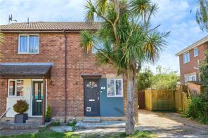 24, Tandy Close, Ryde PO33 3LP