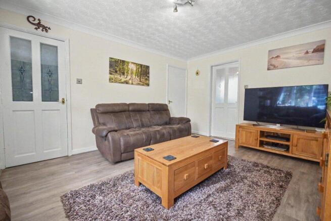 3 bed Detached for sale Image 11