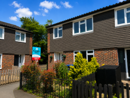 18, Newark Court, Walton-on-thames KT12 3NX