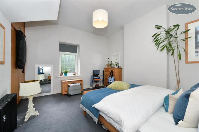 Middlewood Rd - bedroom 1 9685.jpg