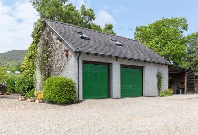 Double Garage.jpg