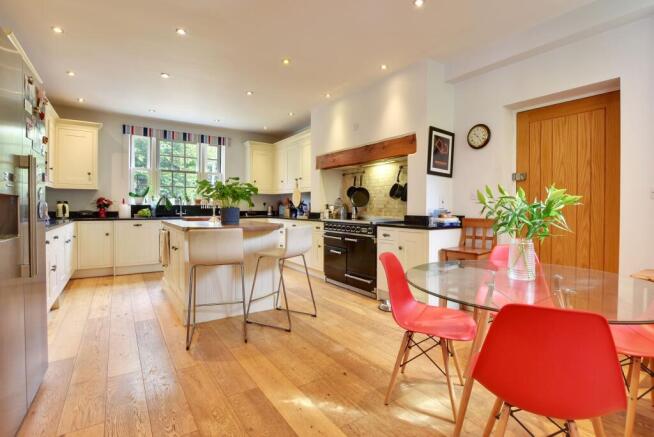 Kitchen/Breakfast Room
