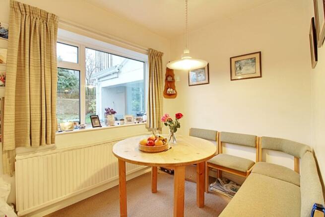 Kitchen Dining Area (1).jpg