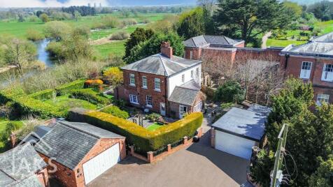 Church Road, Stretton, BURTON-ON-TRENT image 17