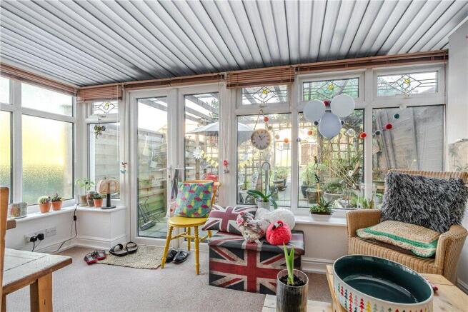3 bed Terraced for sale Image 6