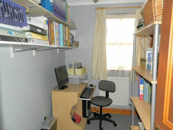 Photo 10