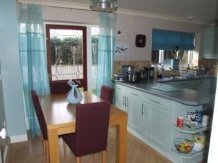 Kitchen Dining Area