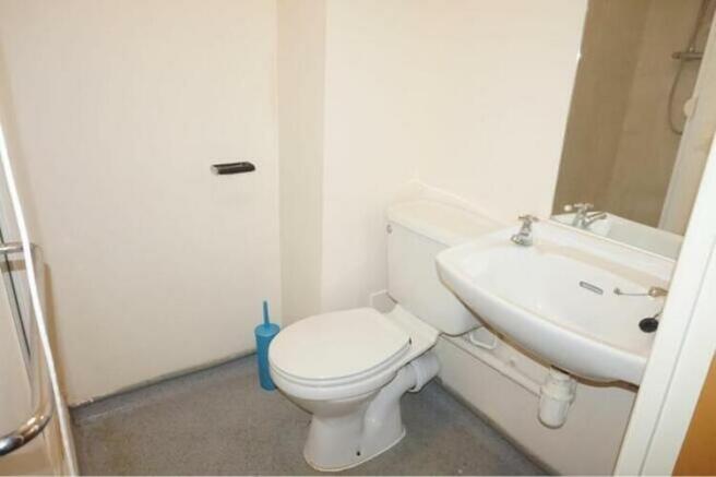 Flat 210, The Print House, 58 Woodgate, Loughborough, Leicestershire LE11 2QD photo 4