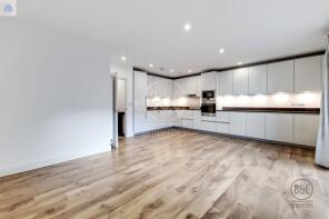19, 3 Campbell Court, Embry Road, London SE9 6BT