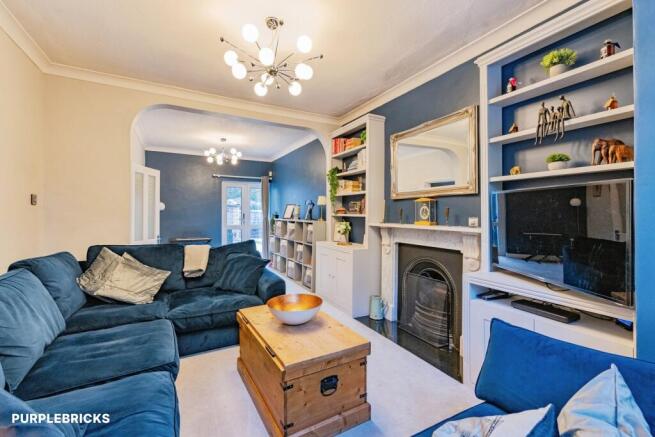 Lounge/Dining Room