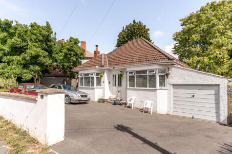 Aldercombe Road, Coombe Dingle, Bristol
