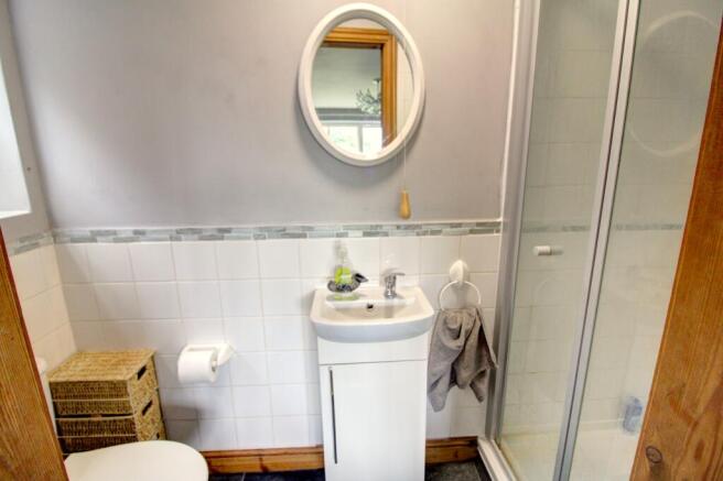 Bedrrom 1 En-suite