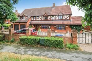 11, Willen Park Avenue, Willen Park, Milton Keynes MK15 9HF