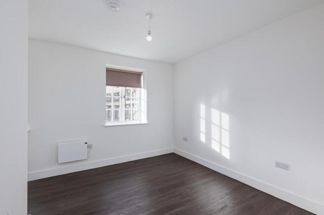 2 bed Flat to rent Image 7