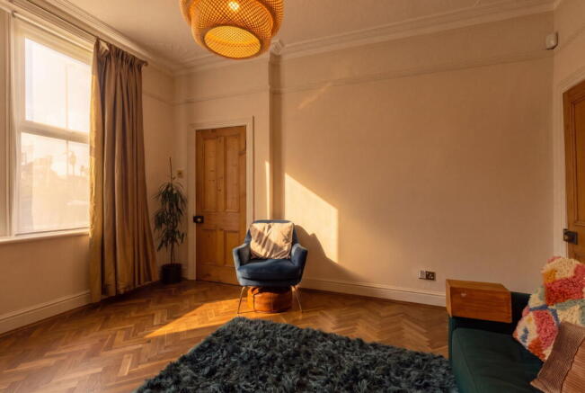 Wycliffe Road, Leeds, LS13 1LY photo 4