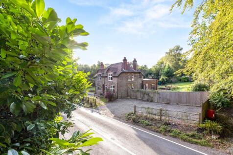 High Street, Balcombe, RH17