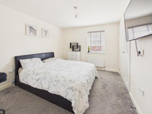 3 bed Detached for sale Image 11