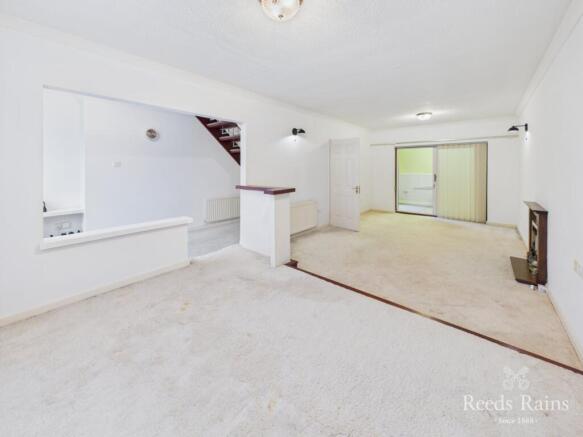 3 bed Semi-Detached for sale Image 9