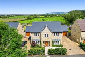 6, Oakfields, Malleson Road, Gotherington, Cheltenham GL52 9EF