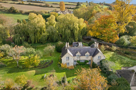Swinbrook Place, Burford, Oxfordshire, OX18
