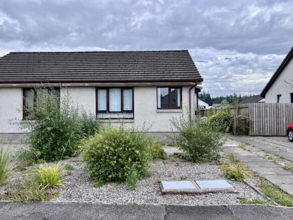 6 Dalmun Avenue, Dalbeattie - Williamson and Henry