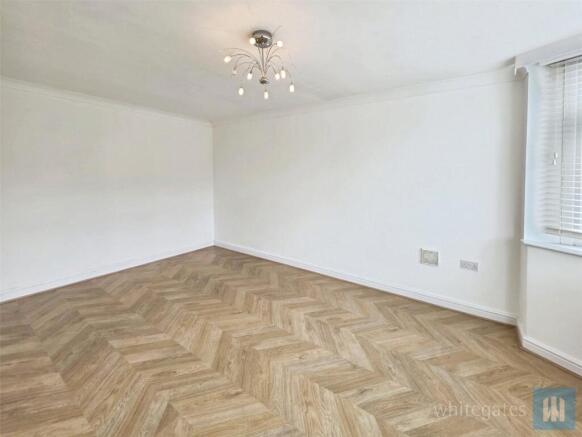 3 bed Detached to rent Image 8