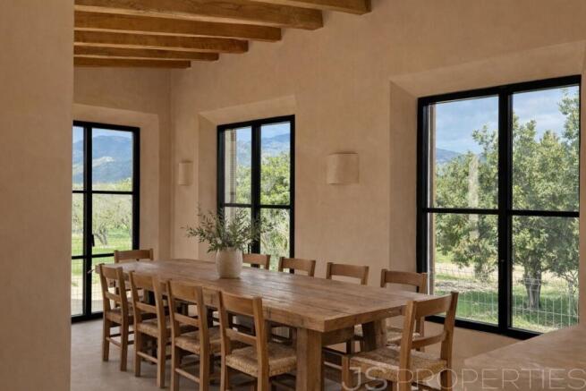 Exclusive newly built finca with outstanding design near Campanet