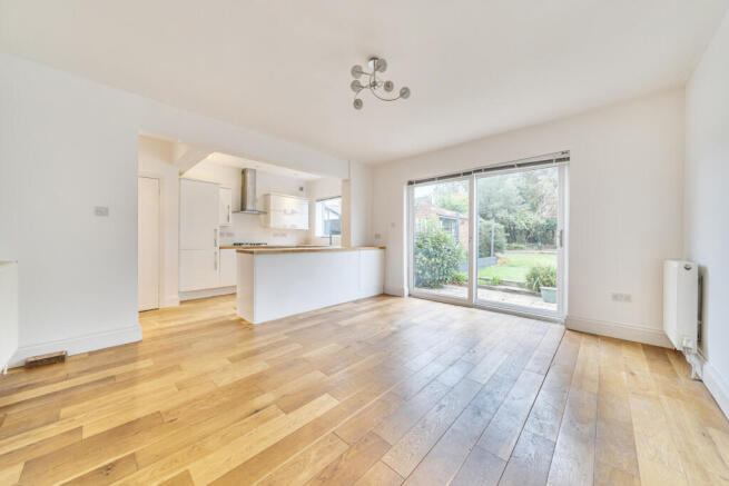 Kitchen/Reception