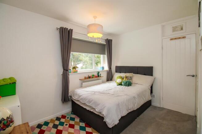 2 bed Semi-Detached for sale Image 8