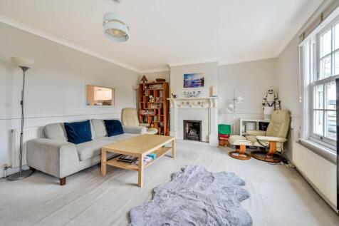 The Broadway, Thames Ditton, KT7