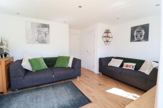 4 bed Terraced for sale Image 7