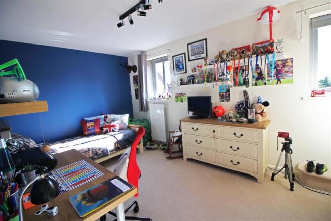 BEDROOM FIVE