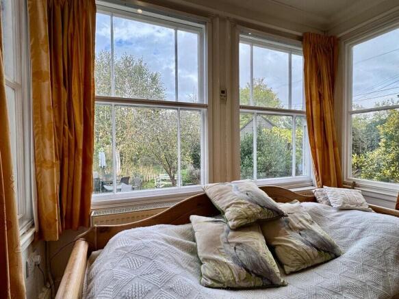 West Chase, Maldon photo 4