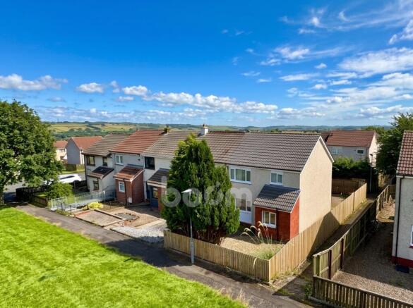 Ladeside Court, Kilbirnie three bedroom end terrac